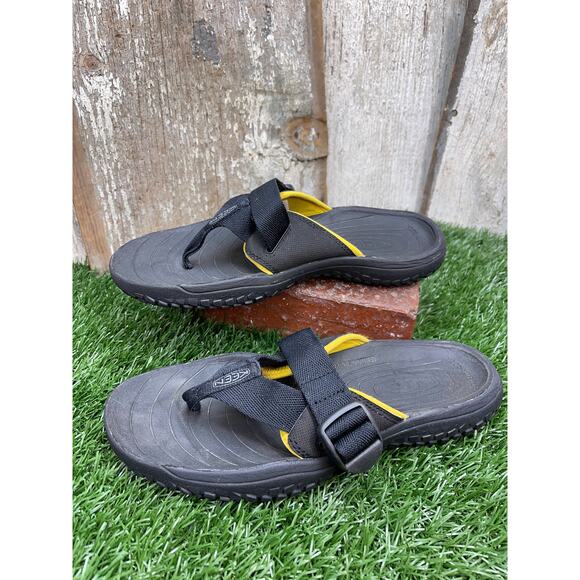 KEEN Men\'s Solr Post Sandals Men\'s 8 Black Yellow